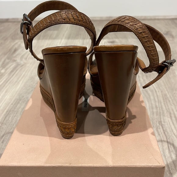 Miu Miu platform leather wedge sandals 39.5 - Picture 4 of 9